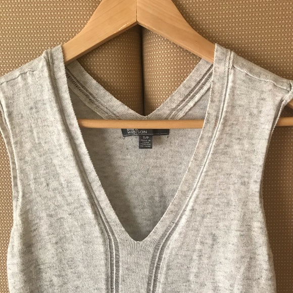 89th & Madison Grey Vneck Sweater Vest - Picture 3 of 6